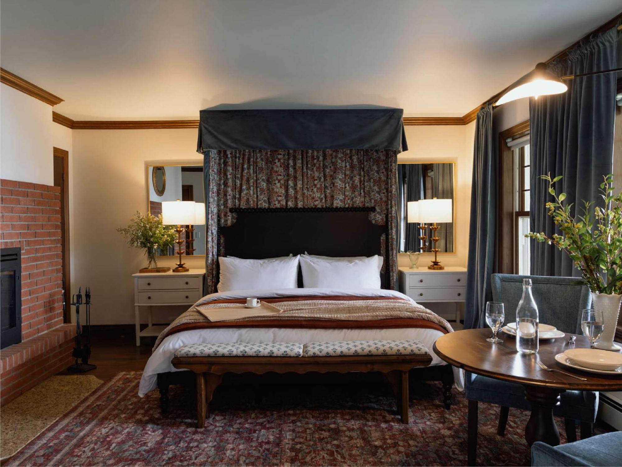 Estello Suites & Spa Lac-Mégantic エクステリア 写真
