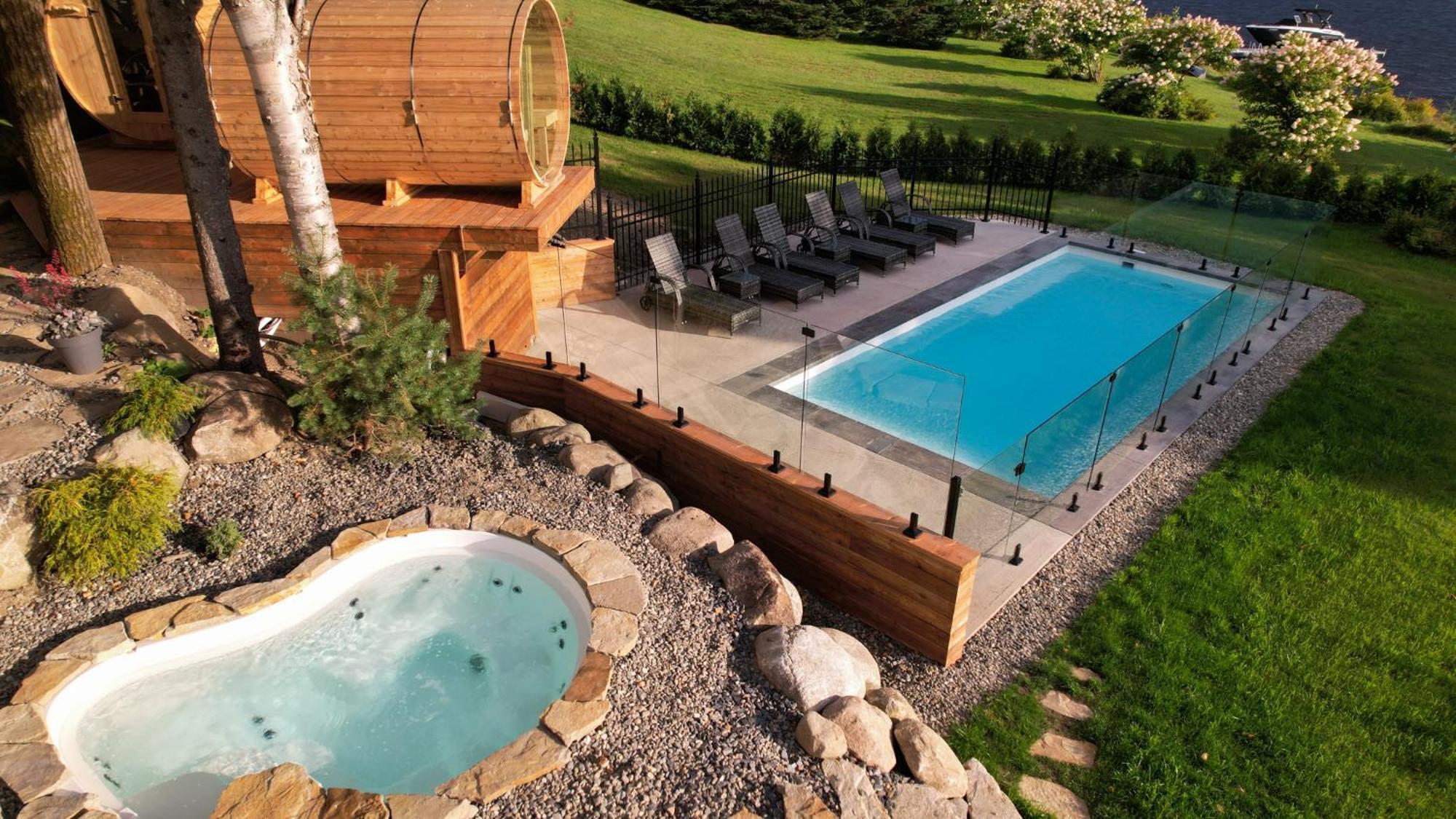 Estello Suites & Spa Lac-Mégantic エクステリア 写真